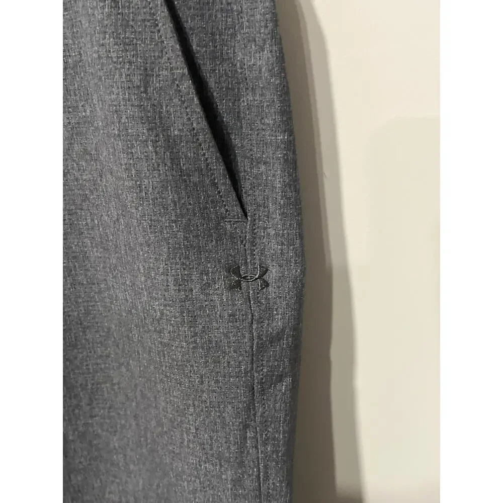 Under Armour, Gray Golf Pants, 38x32, NB43